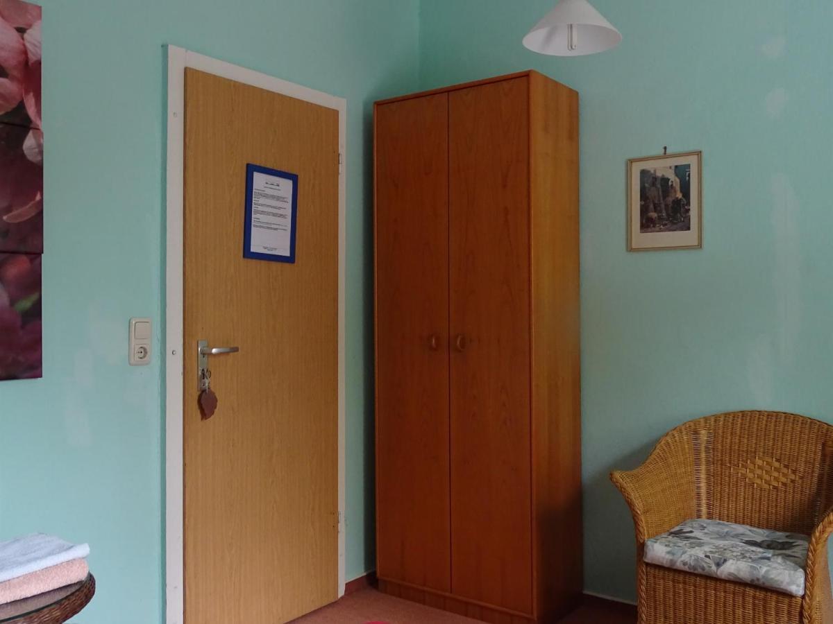 Gasthof Blaues Haus Hotel Bastorf Habitación foto
